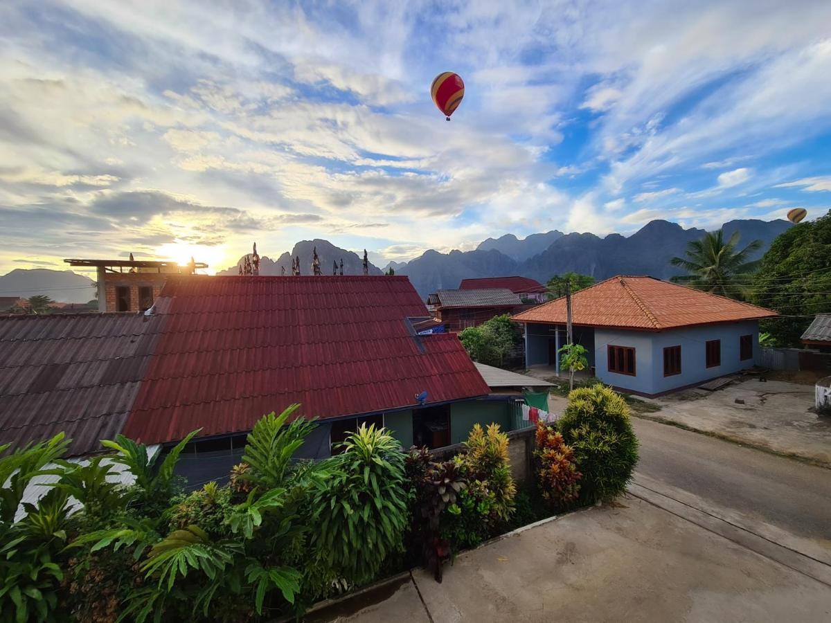 Saphaothong Guesthouse Vang Vieng Exterior foto