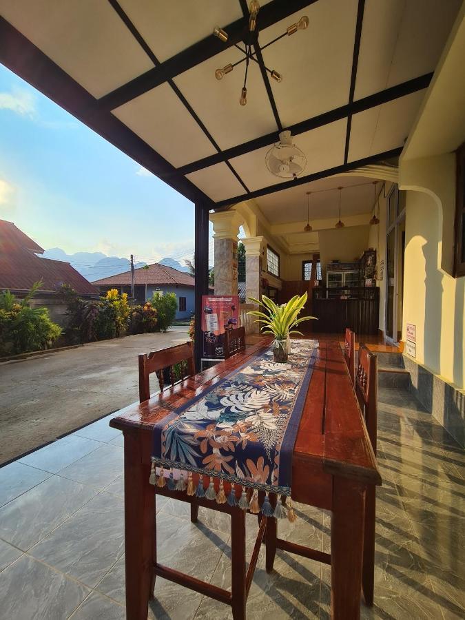 Saphaothong Guesthouse Vang Vieng Exterior foto